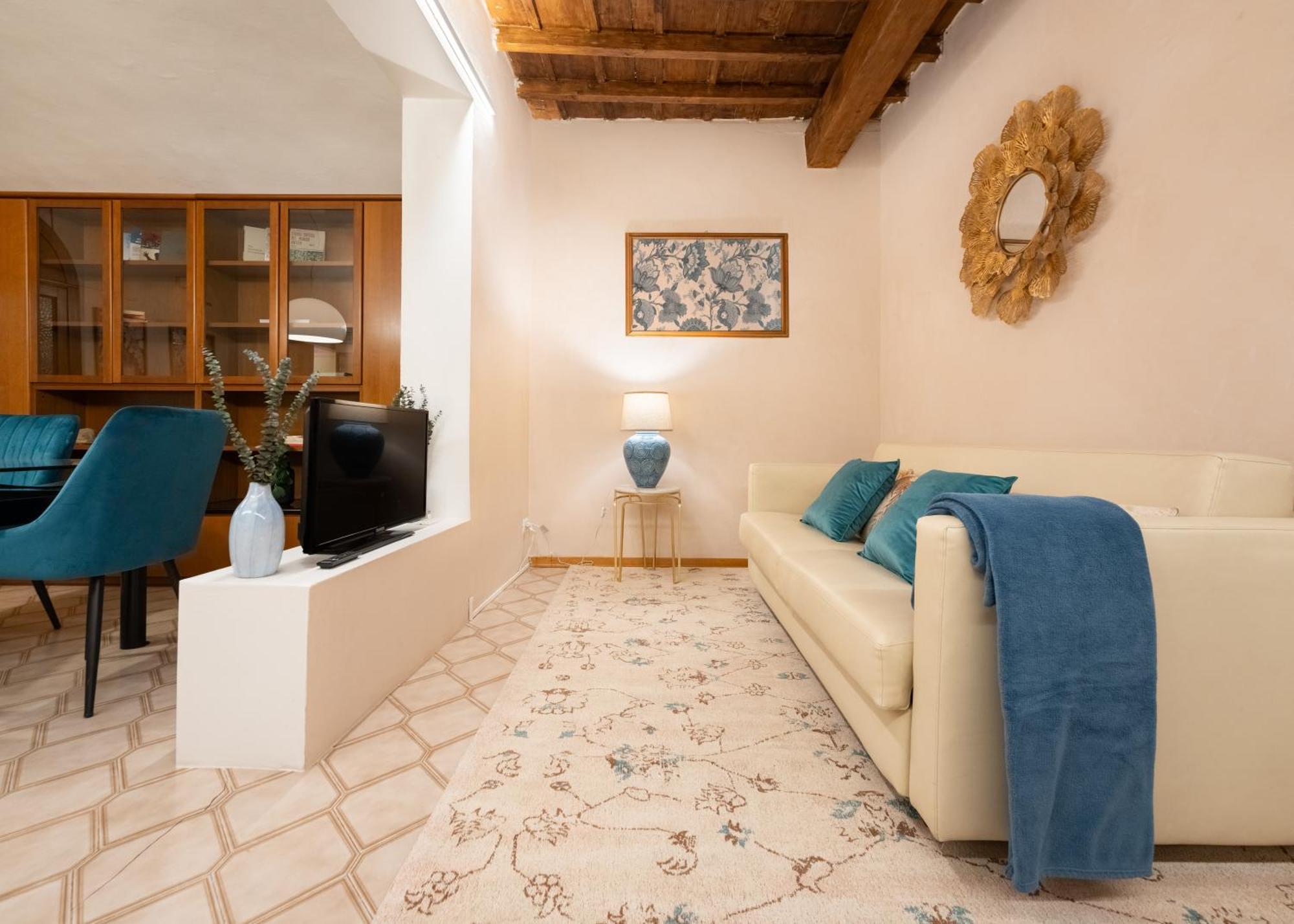 Apartamento Via Sant'egidio, 3 - Spacious And Bright Just 300mt From The Duomo *